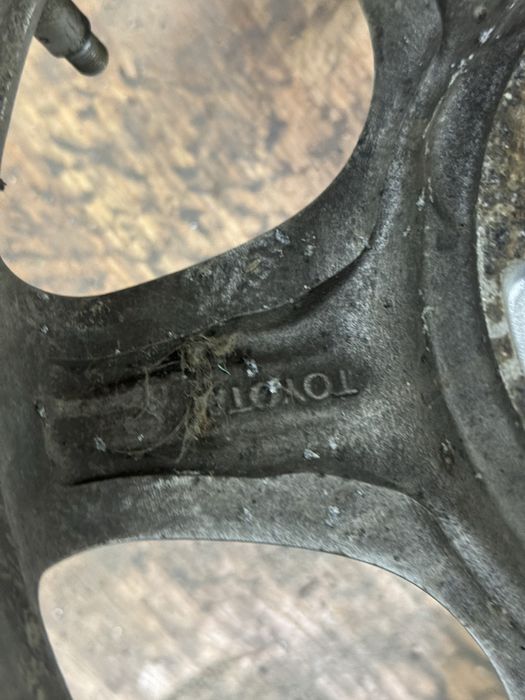 Диски комплект Тойота Ипсум