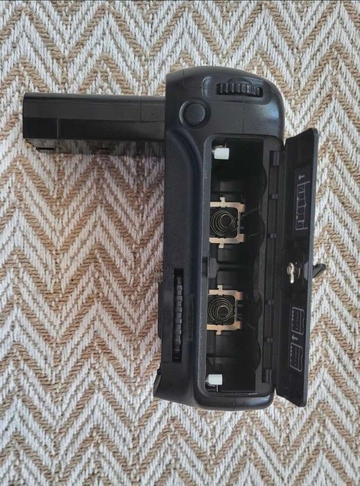 Nikon ND80 Multi Control Battery Grip pentru modele D80, D90