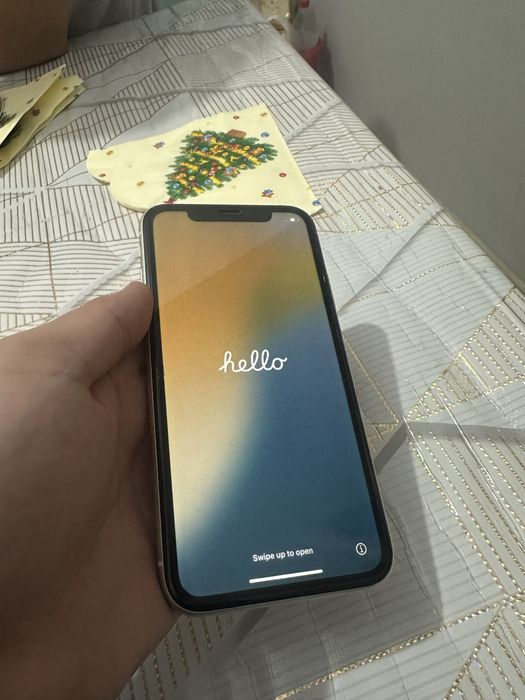 Продам айфон 11 идеал