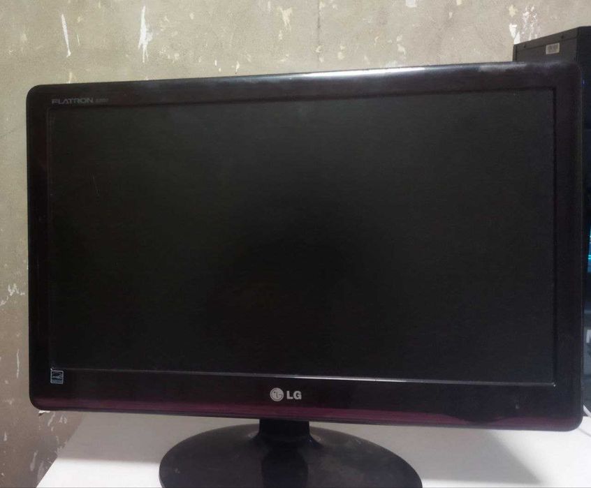 Монитор  LG E2050S
