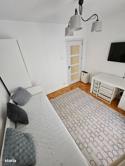 Inchiriez apartament 3 camere langa metrou Costin Georgian