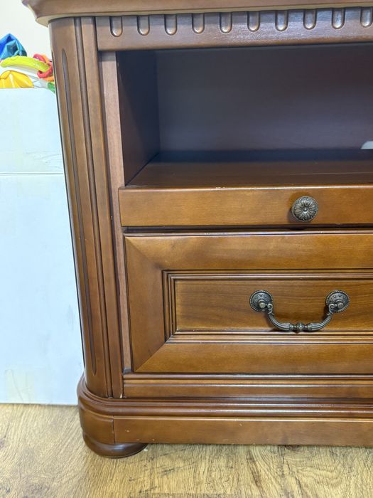 Комод массив дерева