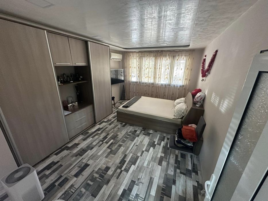 Продава се Двустаен апартамент в Силистра, Център - 58 кв.м за 1319 €/кв.м - Снимка #6