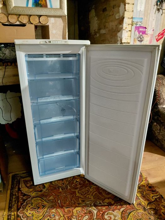 Продам Морозильную камеру Nord.