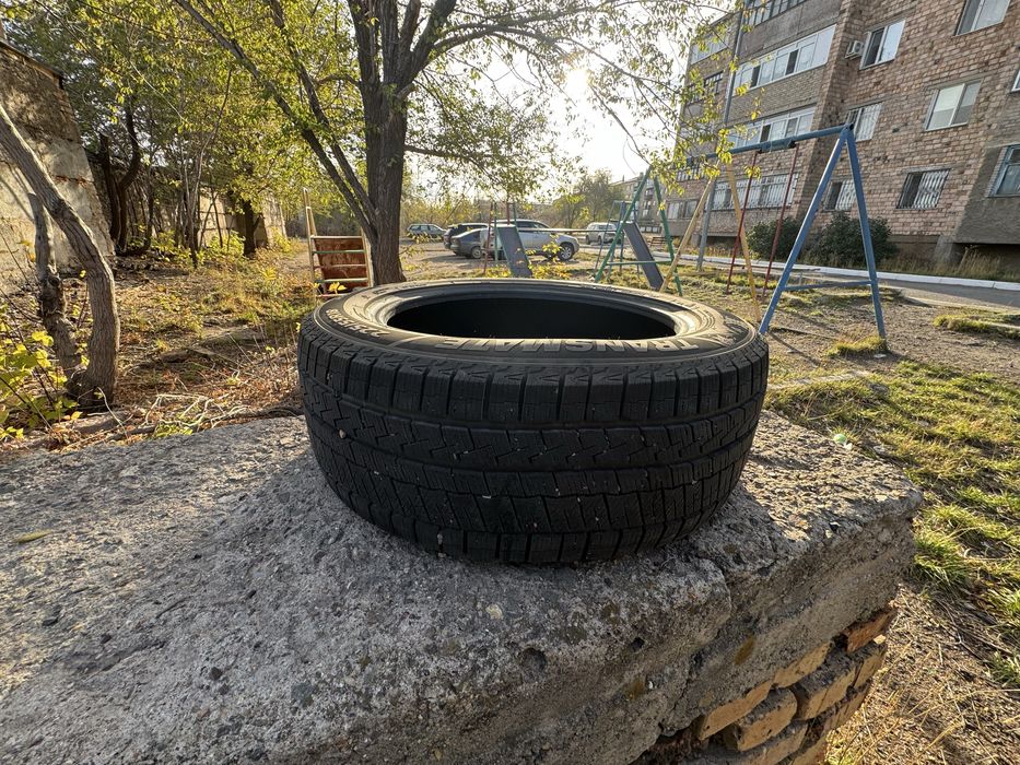 Резина 18r липучка 1 сезон откатан