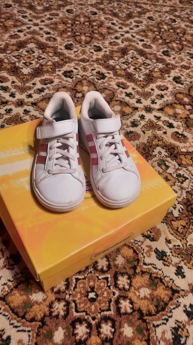 Детски маратонки addidas