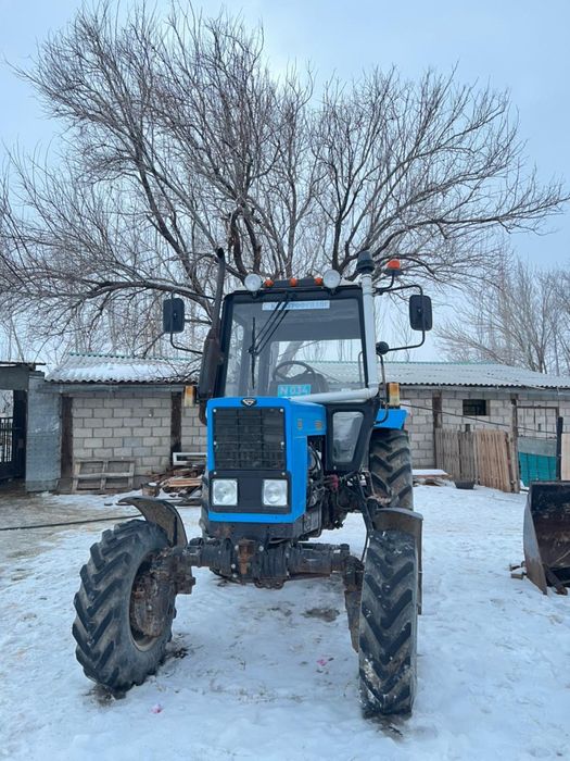Синий трактор 2021 года