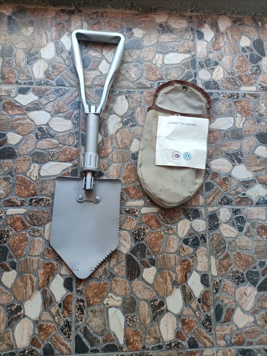 Lopata pliabila .