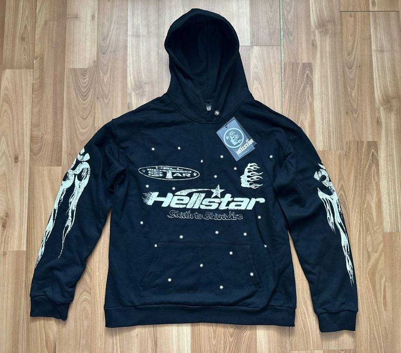 Hanorac Hellstar cu eticheta (nu Nike, Gucci, Adidas, Balenciaga)