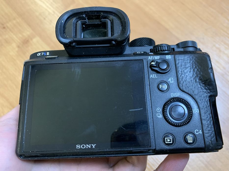 Продам Sony A7S II с 28-70mm