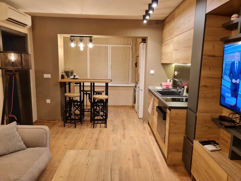 Луксозен апартамент ”Релакс на море”