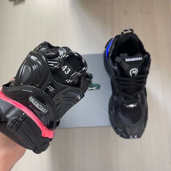 Balenciaga Runners LED Mărimea 43
