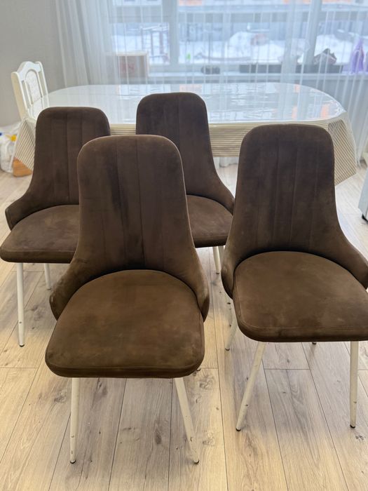 Стулья на кухню.