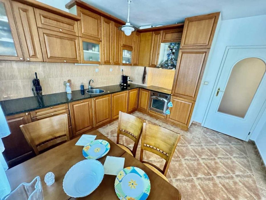 Дава под Наем 3-СТАЕН град София, Банишора