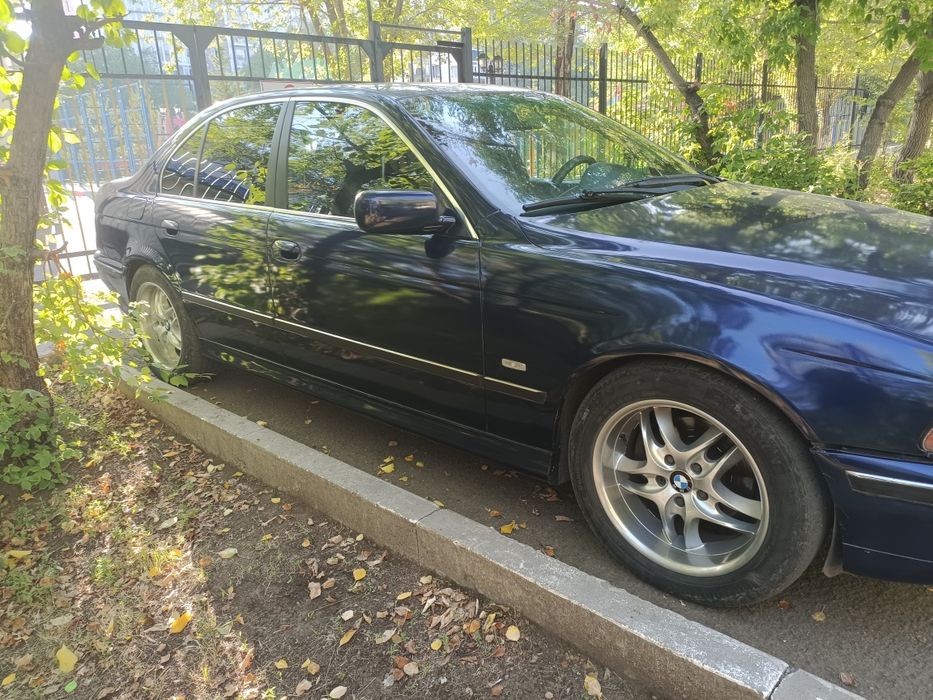 Bmw e39  1996 г.в 2л механика