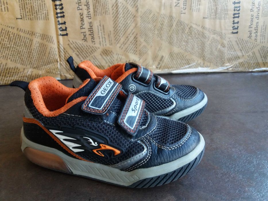 детски маратонки за момче,кецове,спортни обувки,GEOX-геокс,номер 27