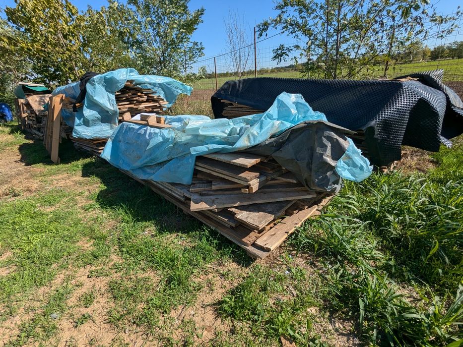 Resturi materiale de construcții / Lemne de foc