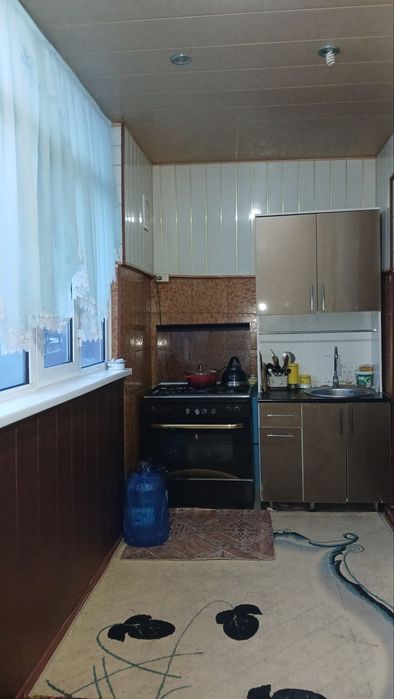 7-mikrorayon kvartira 2 xona 3 xona qilingan