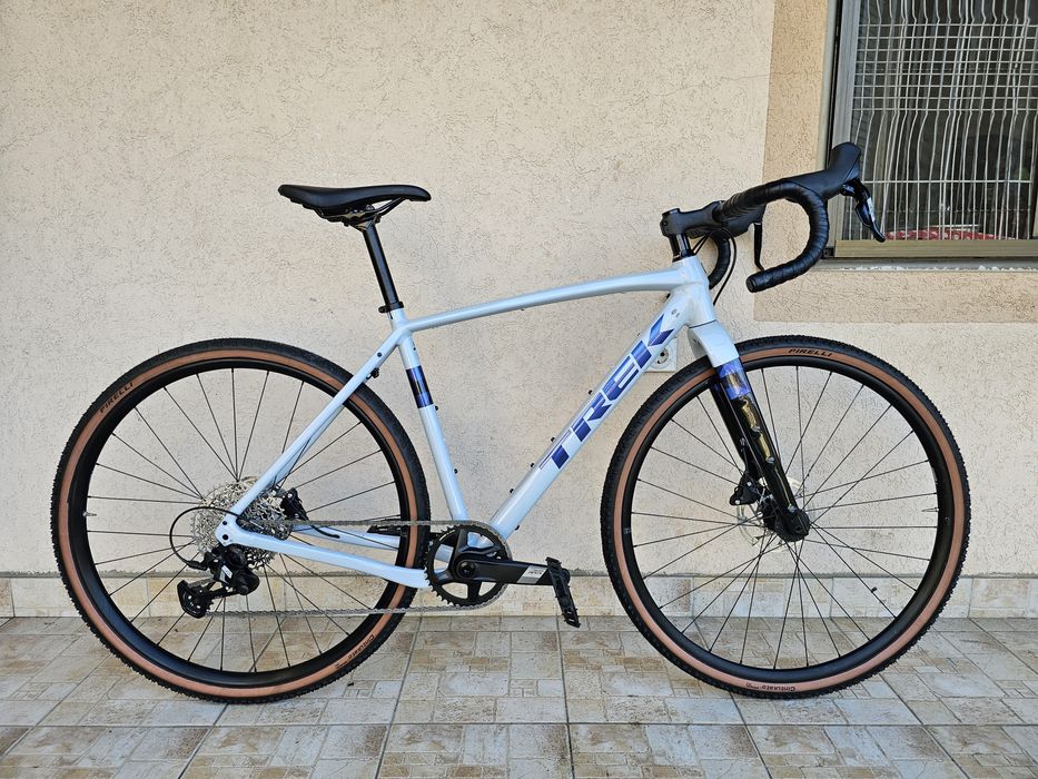 Trek Checkpoint ALR 5