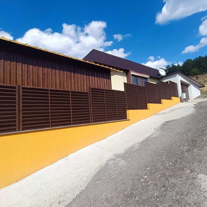 Продавам къща в гр. Костинброд