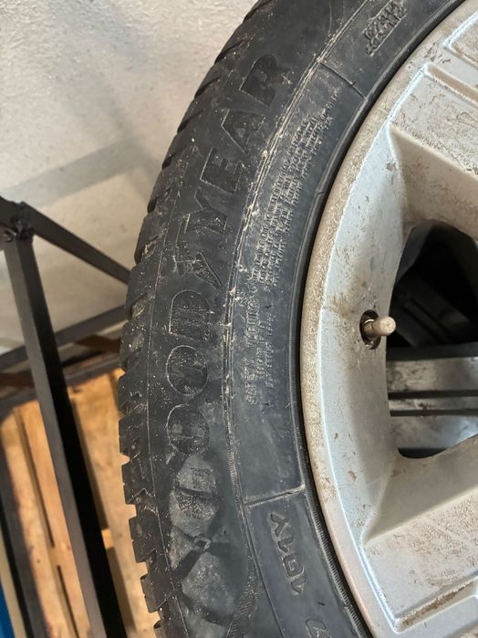 Джанти с гуми Форестър