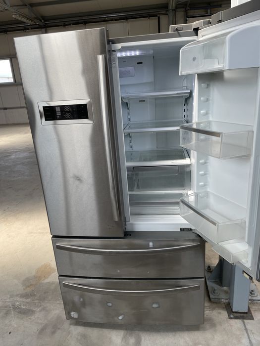 Хладилник двукрил slide by slide