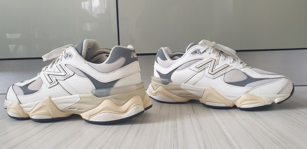 New Balance 9060 MoonRock  40/25см UK 6.5 US 7 ОРИГИНАЛ! Дамски Кецове