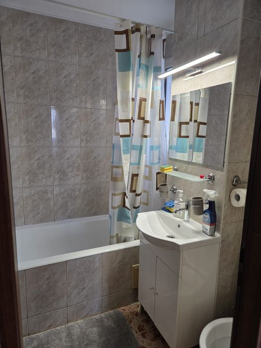 Închiriez apartament 2 camere, 50 mp, complet mobilat, Metrou Eroii Revoluției - Sos. Viilor