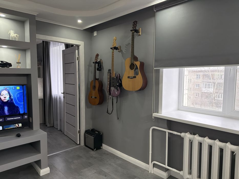 Продам 3 - х комнатую квартиру