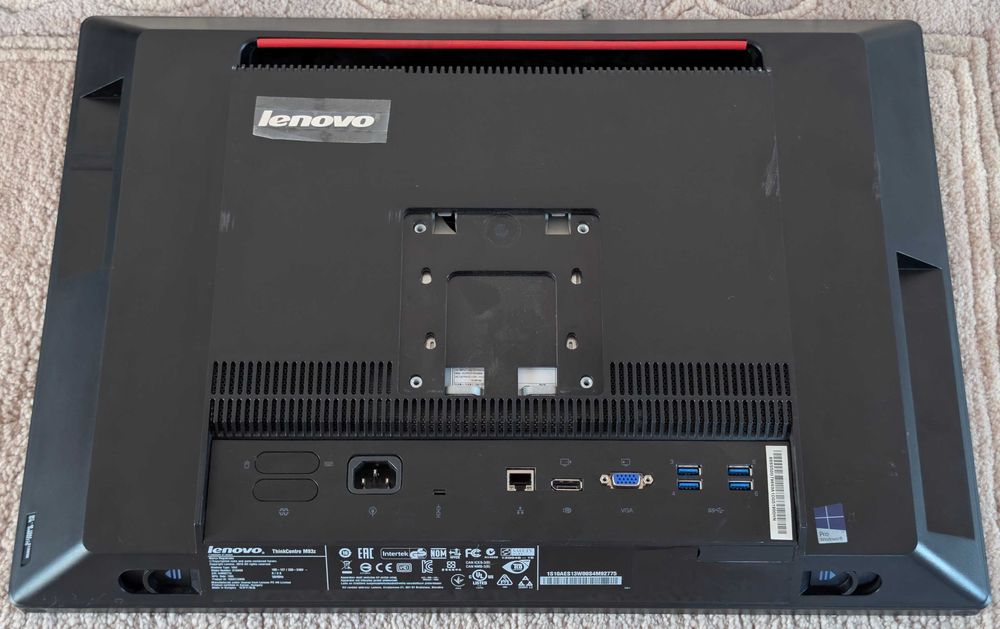 Calculator Lenovo ThinkCentre M93z, Display 24" Full HD, intel i7-4790, 8GB RAM, SSD