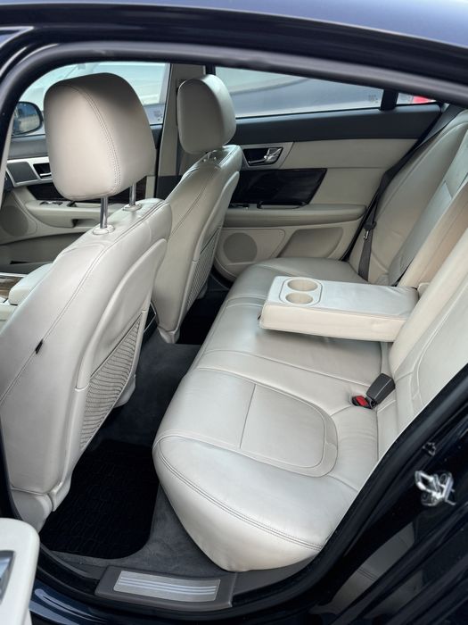 Jaguar XF 2.2Diesel 190cp Automat TOP