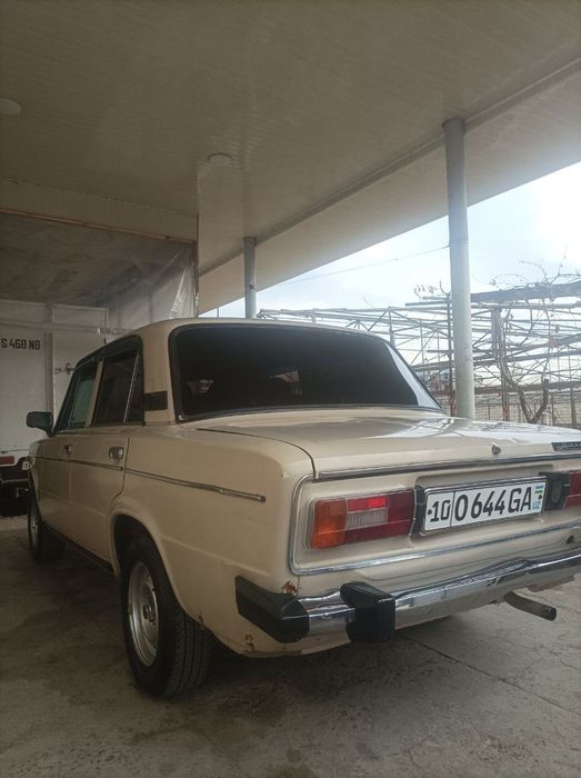 Jiguli 2106 sotiladi