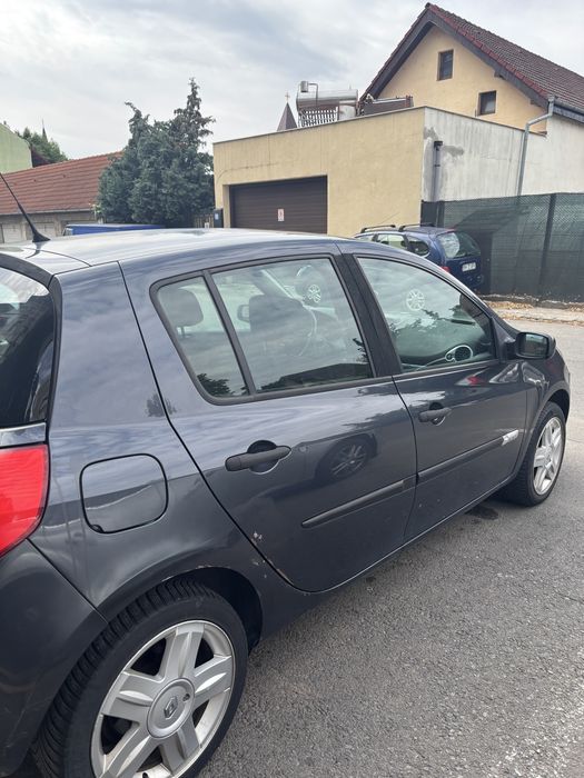 RENAULT Clio 2006 — imagine 2