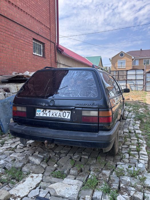 Продается пассат б3 1992 года