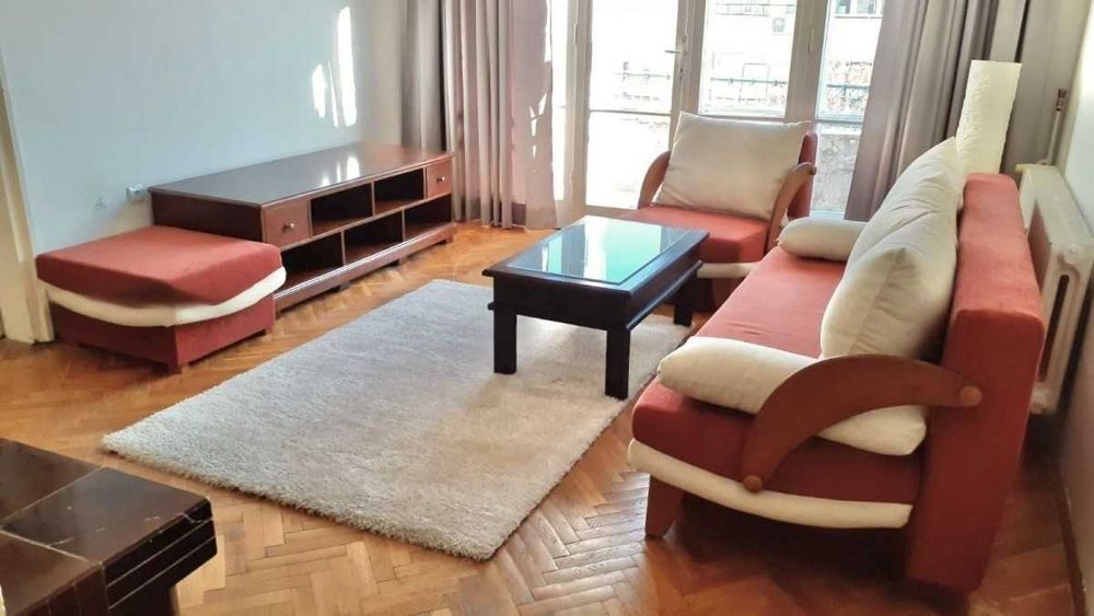 Дава се под наем Тристаен апартамент в София, Център - 106 кв.м за 600 € - Снимка #1