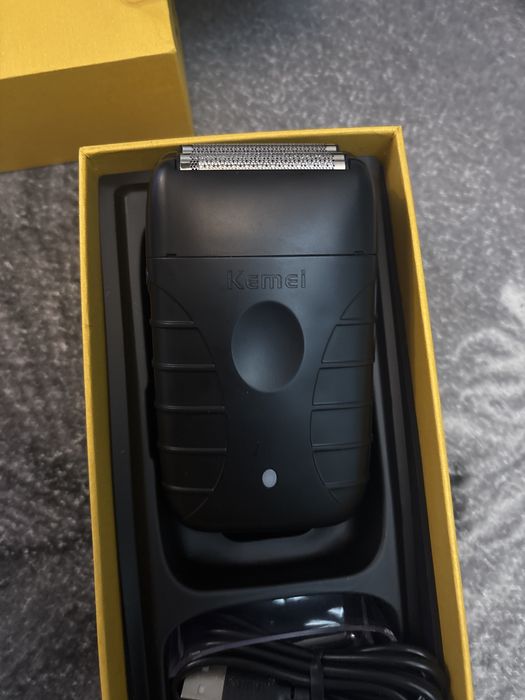 Set intreg masina de tuns ,de contur, shaver