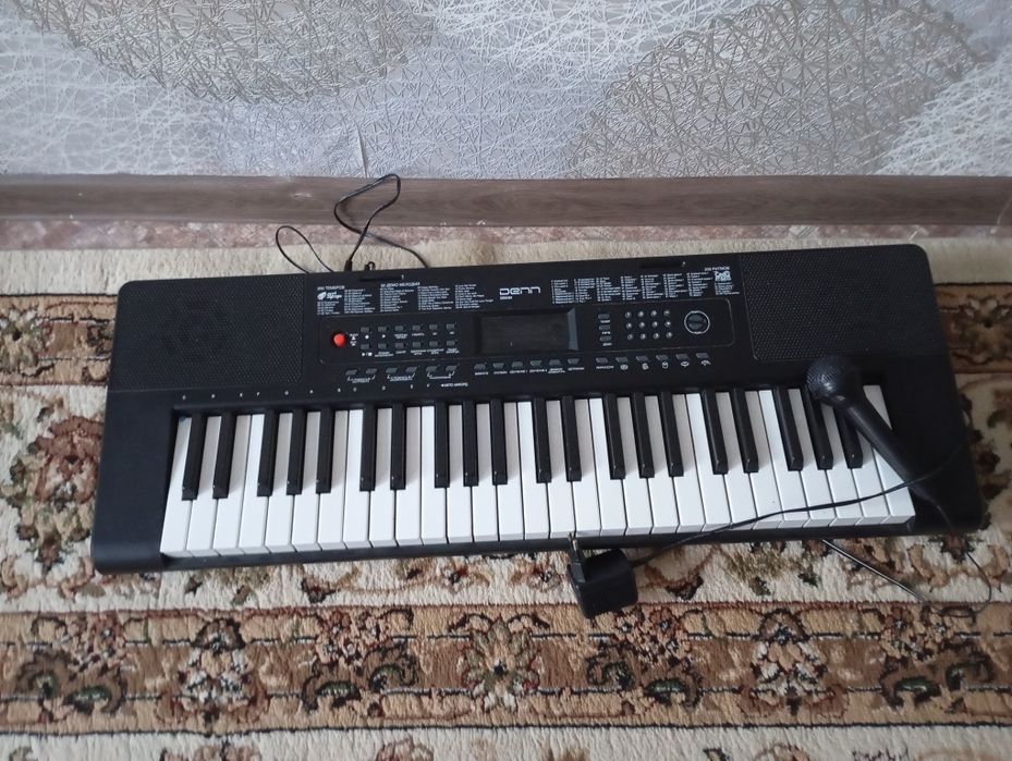 Синтезатор denn dek 494