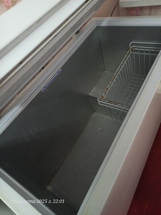 Ларь,  морозилка