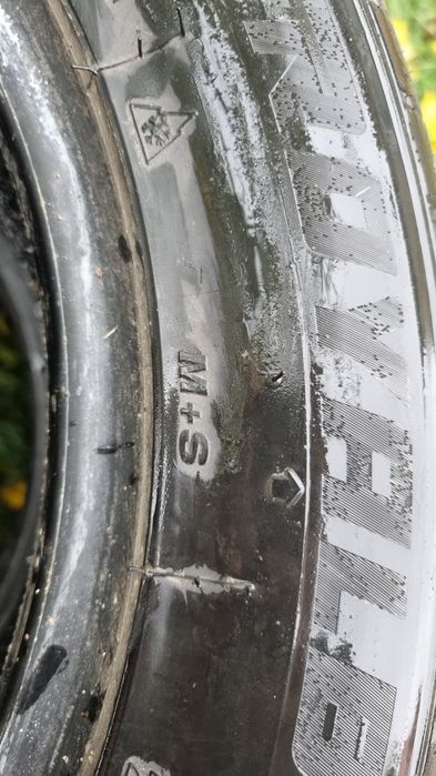 Vand 4 Anvelope Iarna 215/55 R16 97H M+S