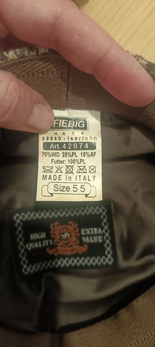 Мъжки каскет,Италия