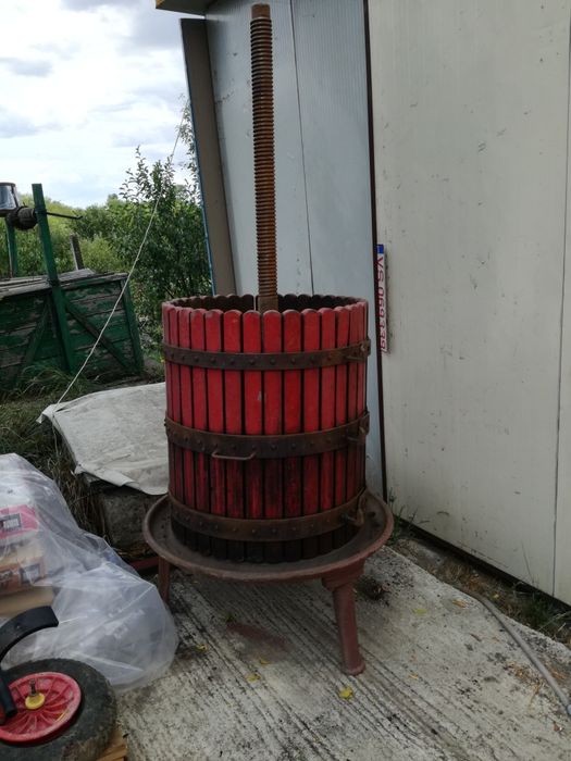 Teasc /presă struguri