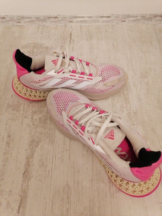 Маратонки Adidas