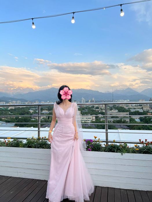 Продается вечернее платье