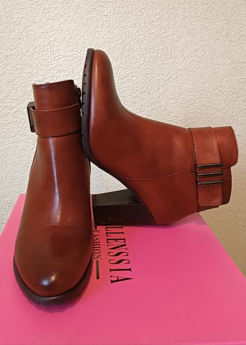 Полусапожки женские кожаные