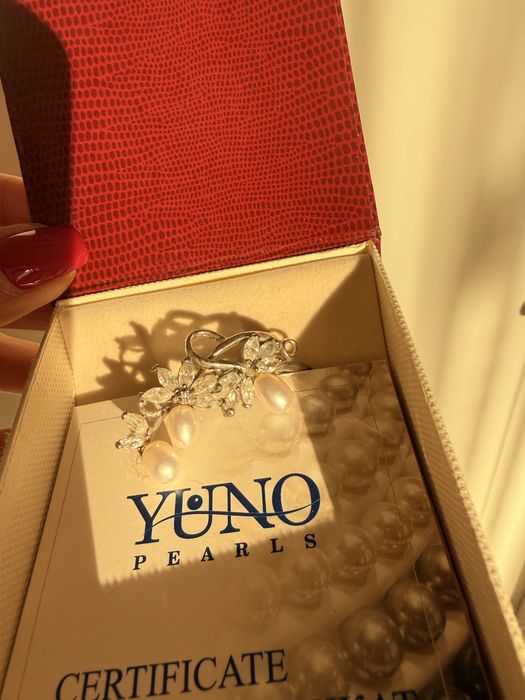 Бижута с перли - обеци брошка колие гривна