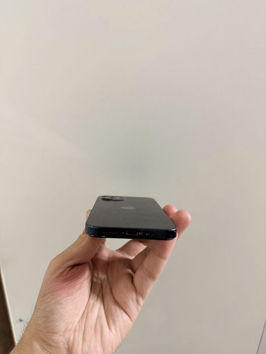 IPhone 12/64Gb - В хорошем состоянии