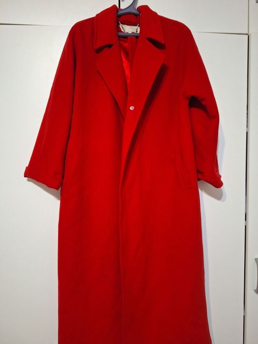 Продается пальто