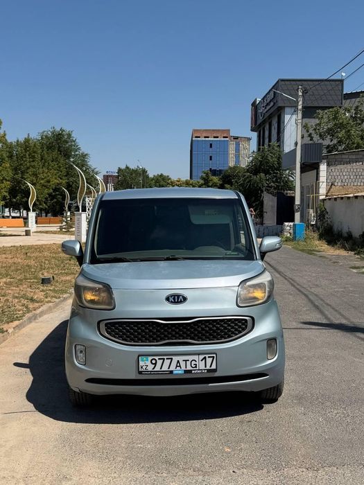 Продам машину Kia Ray