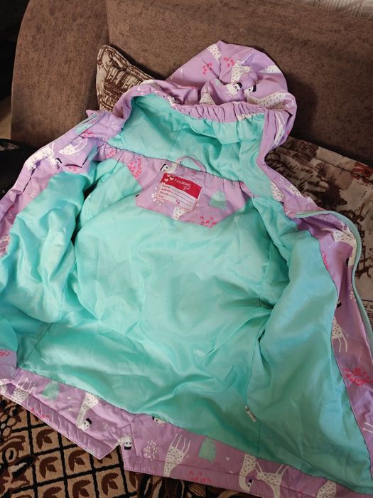 Курточки демисезонные на девочку