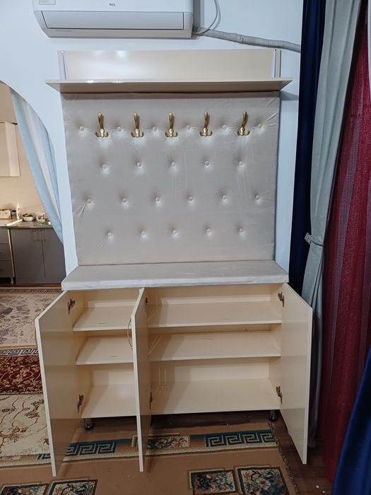 Прихожка новый сатылады